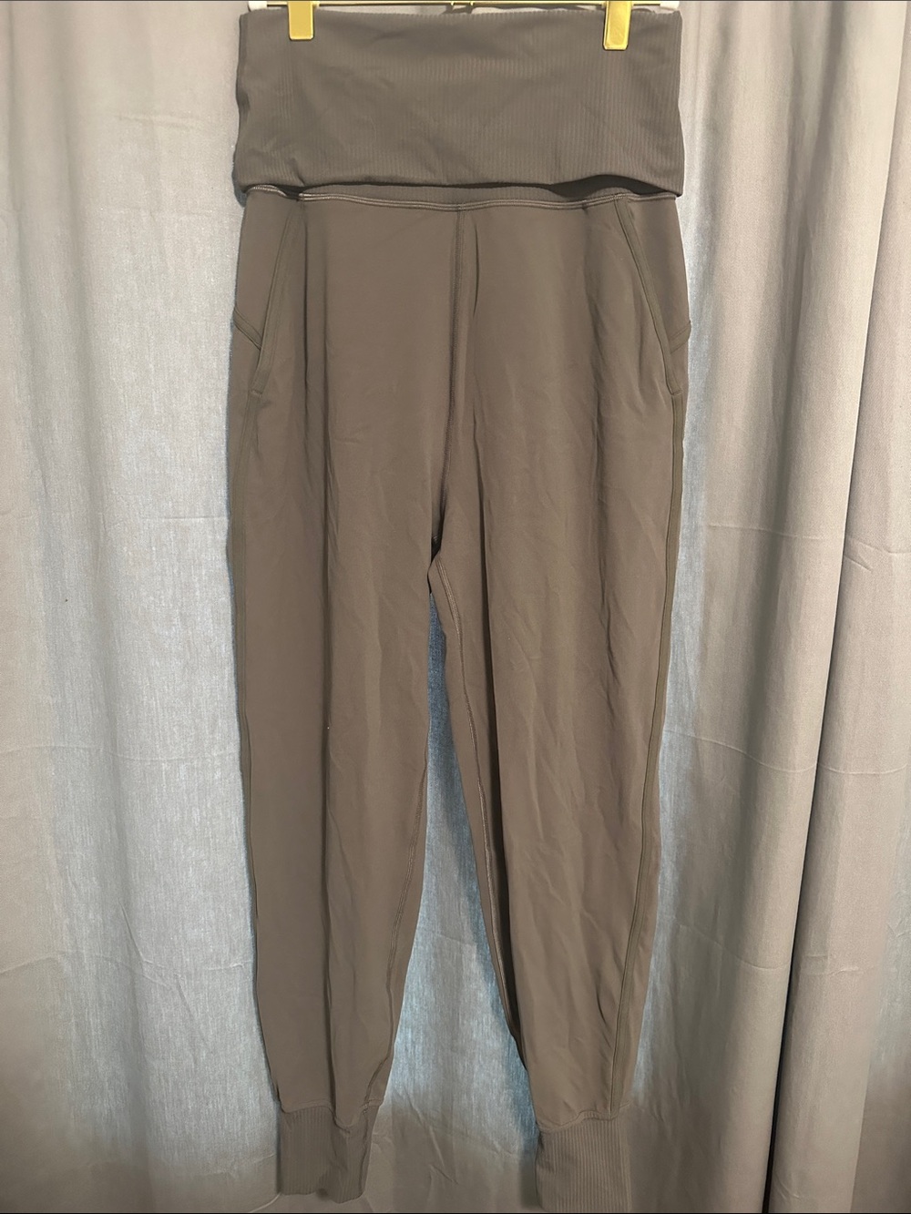 Lululemon Alignโข Super-High-Rise Ribbed-Waist Jogger *Full Length